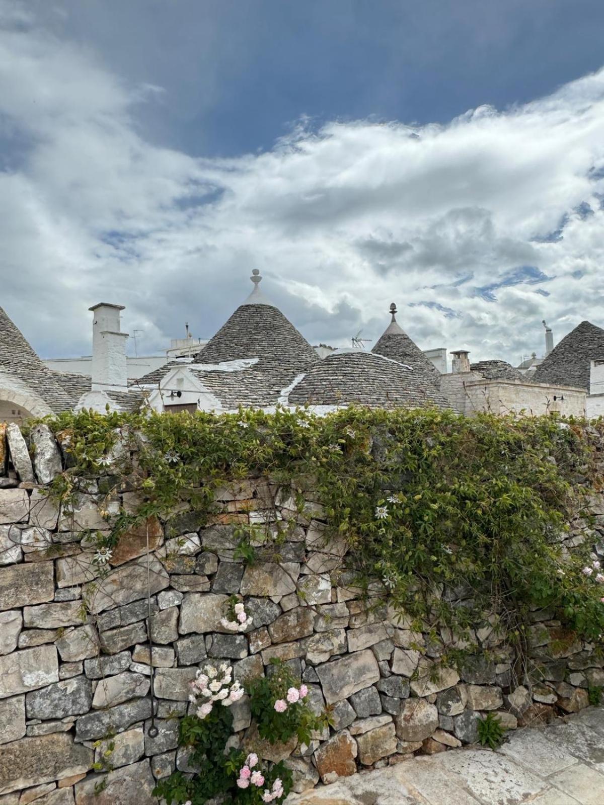 Trulli Resort Aia Piccola Alberobello Bagian luar foto